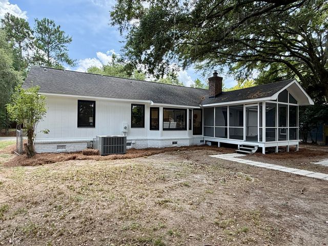 2526 Longbranch Drive, Charleston, SC 29414