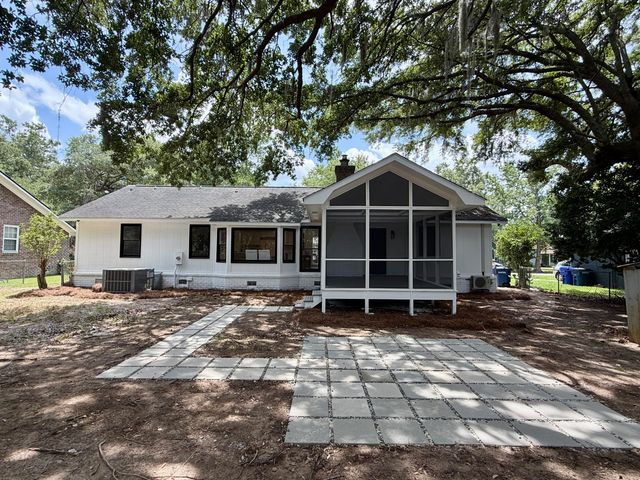 2526 Longbranch Drive, Charleston, SC 29414