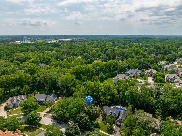 1310 Champion Forest Court, Wheaton, IL 60187