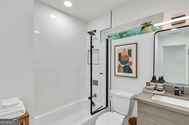 3017 Delmar Lane NW, Atlanta, GA 30311