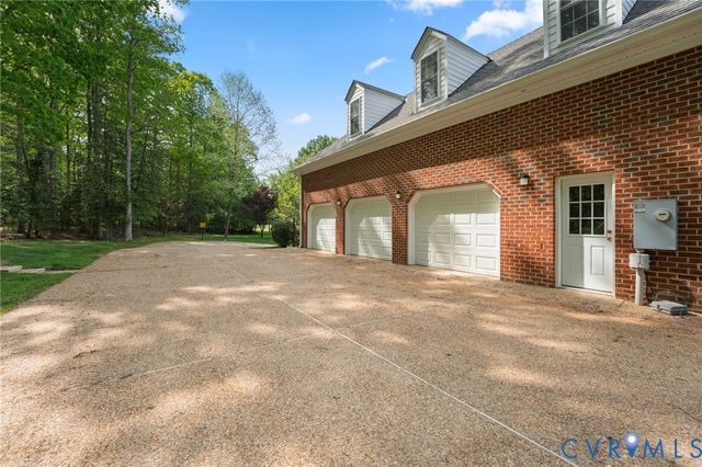 15506 Chesdin Landing Ct, Chesterfield, VA 23838