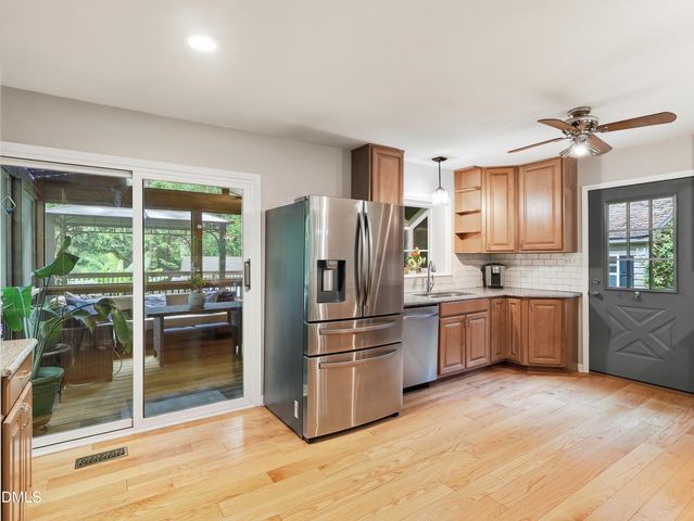 107 Mccloud Court, Cary, NC 27511