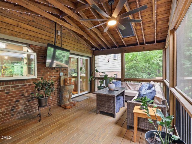 107 Mccloud Court, Cary, NC 27511