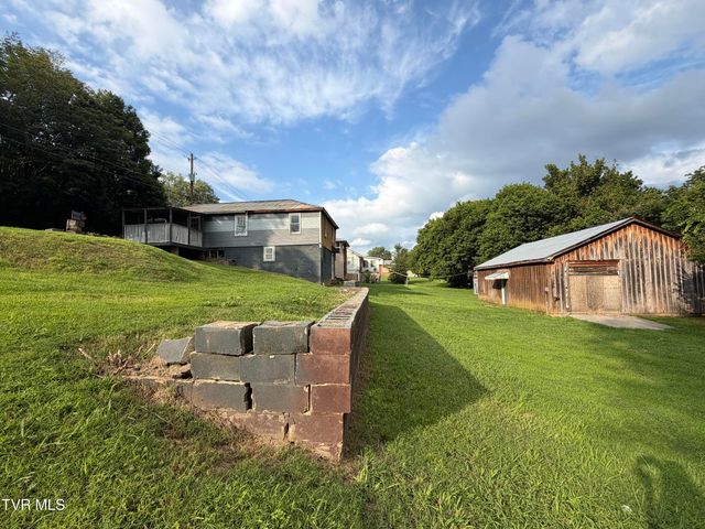 619 South Mckee Street, Greeneville, TN 37743
