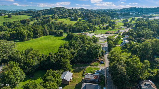 619 South Mckee Street, Greeneville, TN 37743