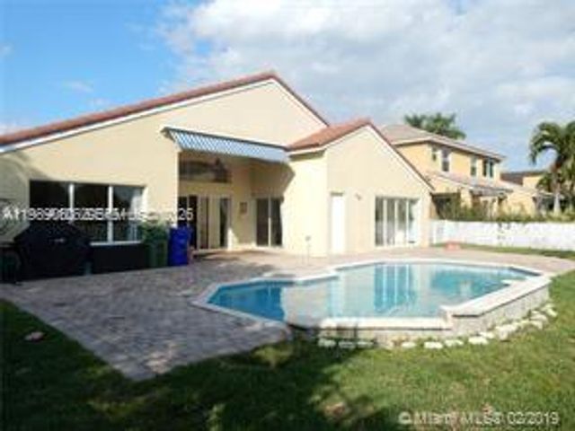 19150 SW 16th St, Pembroke Pines, FL 33029