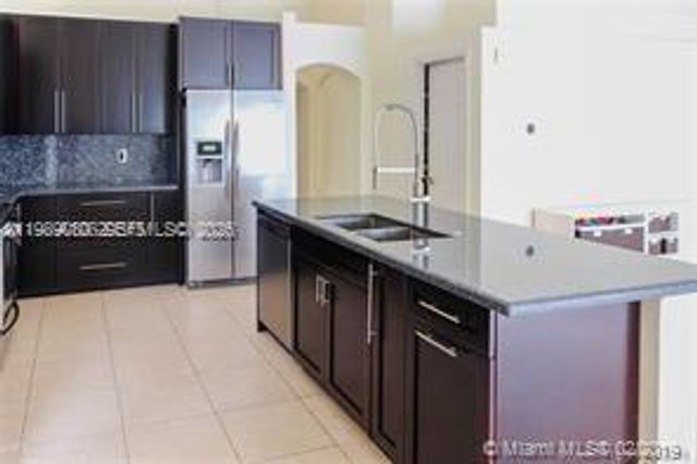 19150 SW 16th St, Pembroke Pines, FL 33029