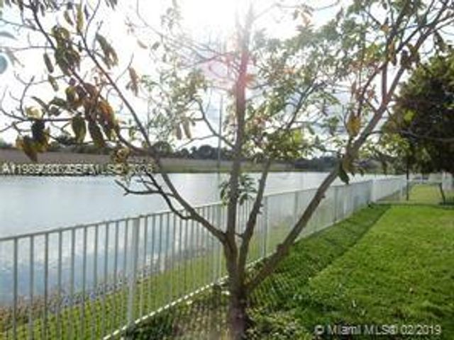 19150 SW 16th St, Pembroke Pines, FL 33029