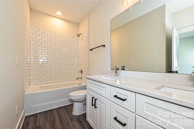 729 Wabash Avenue B, Charlotte, NC 28208