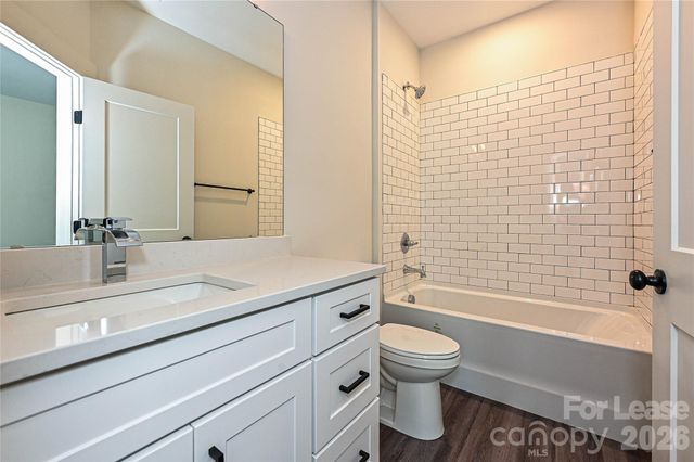 729 Wabash Avenue B, Charlotte, NC 28208