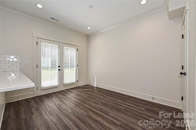 729 Wabash Avenue B, Charlotte, NC 28208