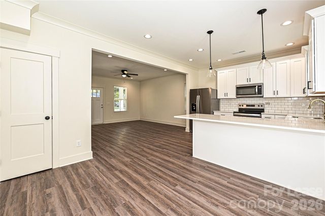 729 Wabash Avenue B, Charlotte, NC 28208