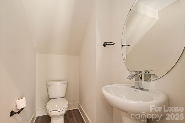 729 Wabash Avenue B, Charlotte, NC 28208