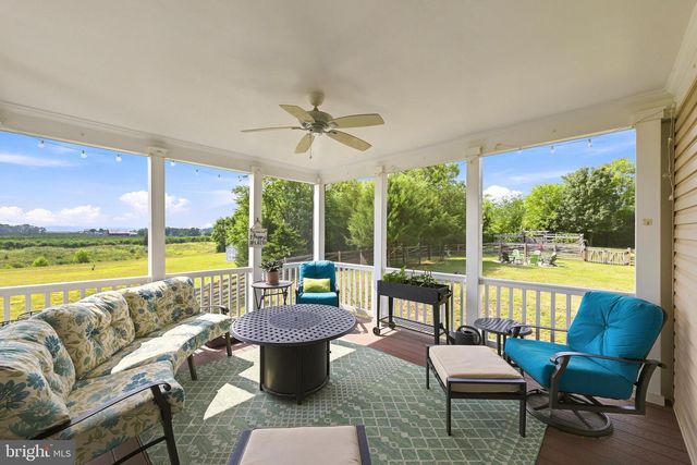 111 CHANTERELLE CT, Stephens City, VA 22655