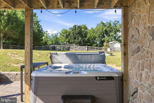 111 CHANTERELLE CT, Stephens City, VA 22655