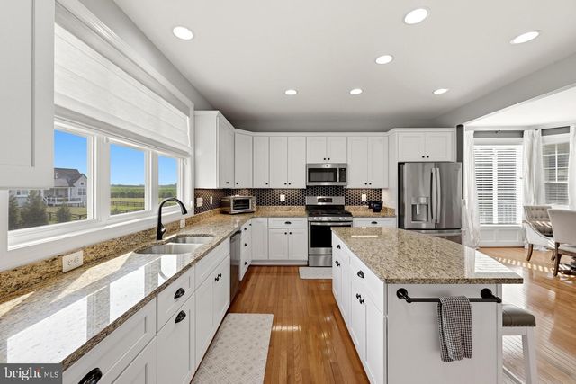 111 CHANTERELLE CT, Stephens City, VA 22655