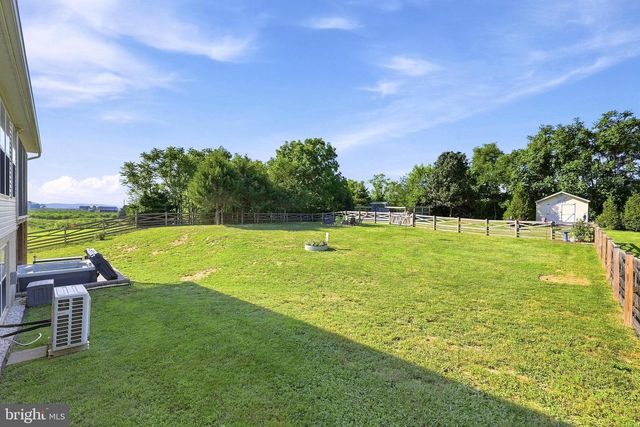 111 CHANTERELLE CT, Stephens City, VA 22655