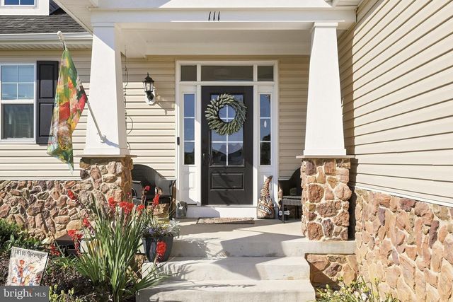 111 CHANTERELLE CT, Stephens City, VA 22655