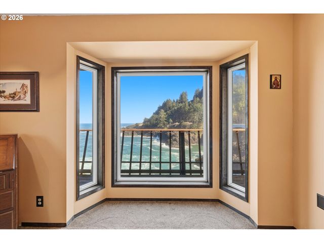 3355 OTTER CREST Loop, Depoe Bay, OR 97341