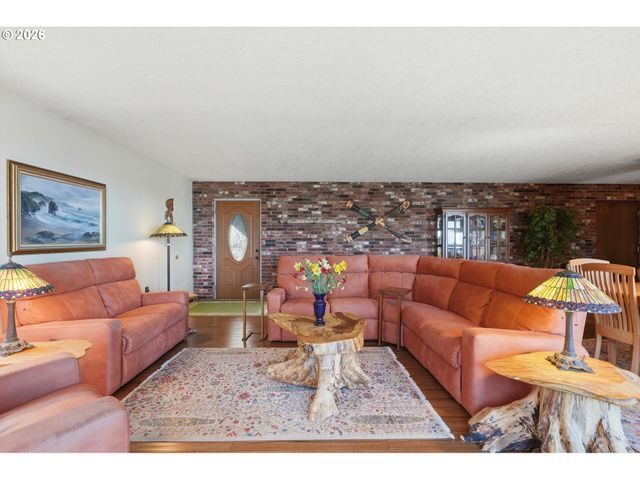 3355 OTTER CREST Loop, Depoe Bay, OR 97341