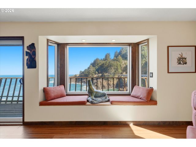 3355 OTTER CREST Loop, Depoe Bay, OR 97341