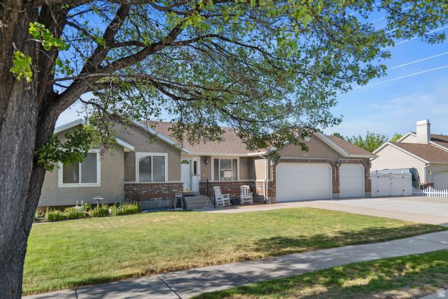 1508 W BRIGADOON PARK DR, West Jordan, UT 84088