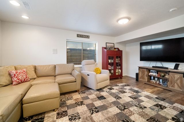 1508 W BRIGADOON PARK DR, West Jordan, UT 84088