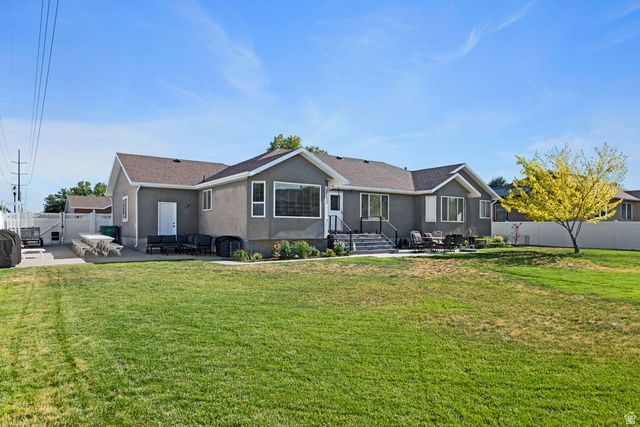 1508 W BRIGADOON PARK DR, West Jordan, UT 84088