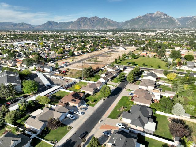 1508 W BRIGADOON PARK DR, West Jordan, UT 84088