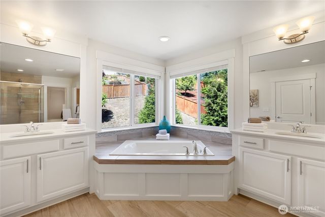 10922 NE 194th Drive, Bothell, WA 98011