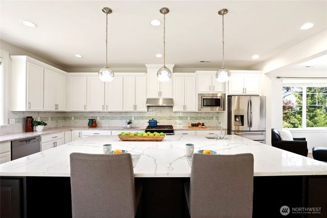 10922 NE 194th Drive, Bothell, WA 98011