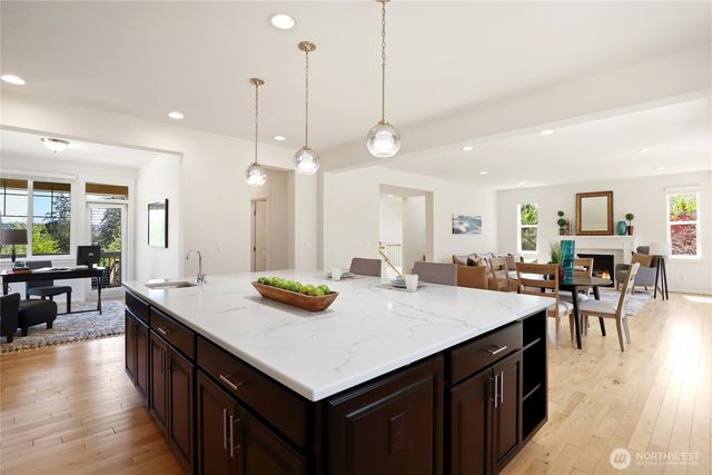 10922 NE 194th Drive, Bothell, WA 98011