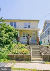 240 W DAUPHIN ST, Enola, PA 17025