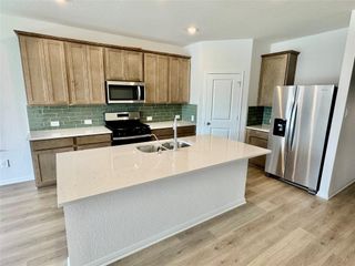 137 Boondoggle RDG, Cedar Creek, TX 78612