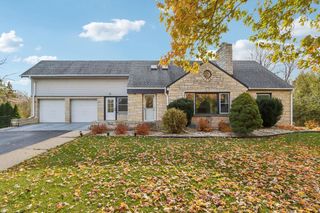 17303 W Greenfield Avenue, New Berlin, WI 53146