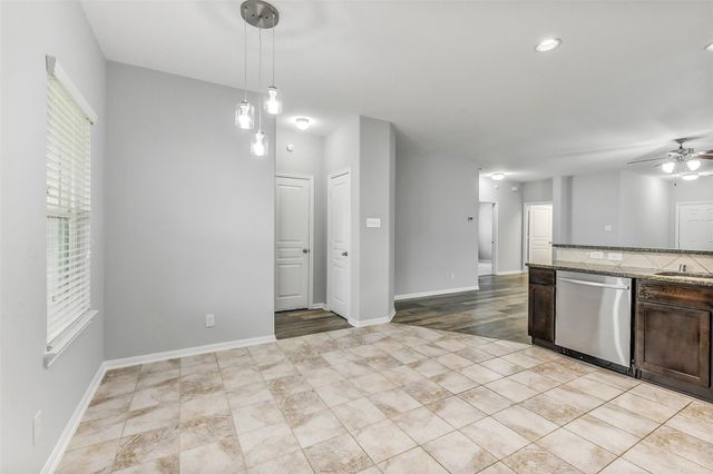 18607 Legend Oaks Drive, Magnolia, TX 77355