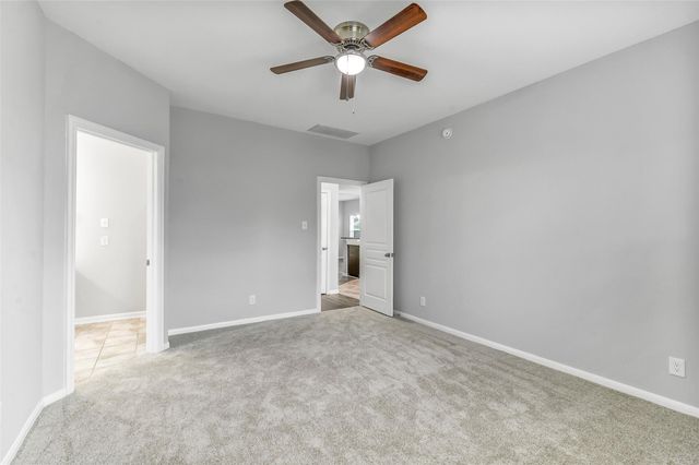 18607 Legend Oaks Drive, Magnolia, TX 77355