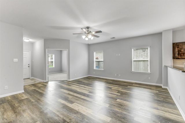 18607 Legend Oaks Drive, Magnolia, TX 77355
