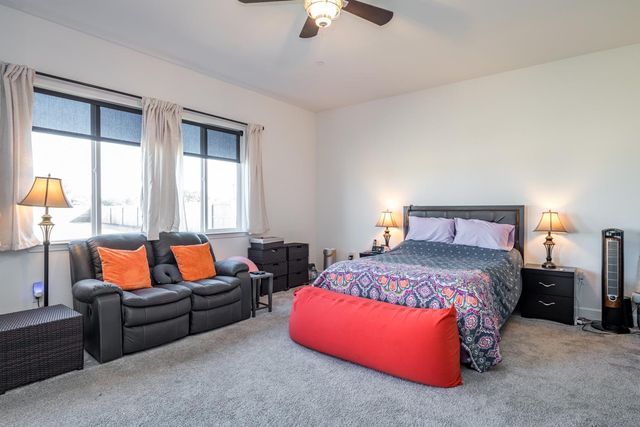 8305 Evans Tree Dr, Roseville, CA 95747