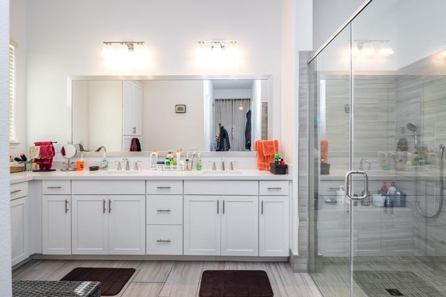 8305 Evans Tree Dr, Roseville, CA 95747