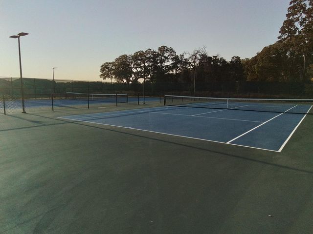 8305 Evans Tree Dr, Roseville, CA 95747