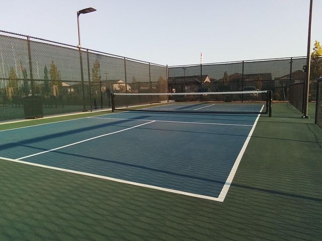 8305 Evans Tree Dr, Roseville, CA 95747