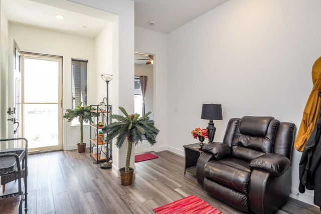 8305 Evans Tree Dr, Roseville, CA 95747