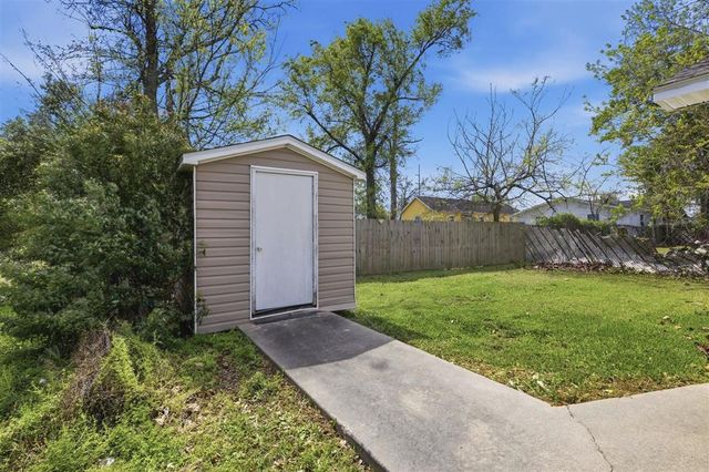 1408 Fournet St Street, Lake Charles, LA 70601