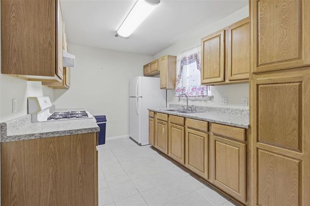 1408 Fournet St Street, Lake Charles, LA 70601