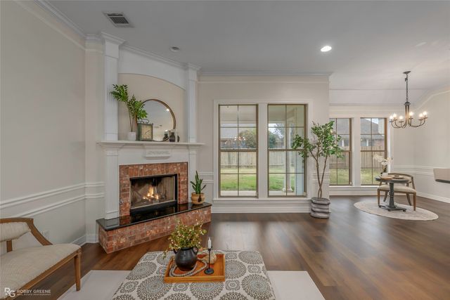 842 Entrada Street, Bossier City, LA 71111