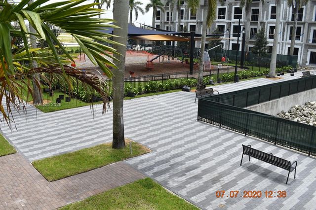 4640 NW 84th Ave 16, Doral, FL 33166