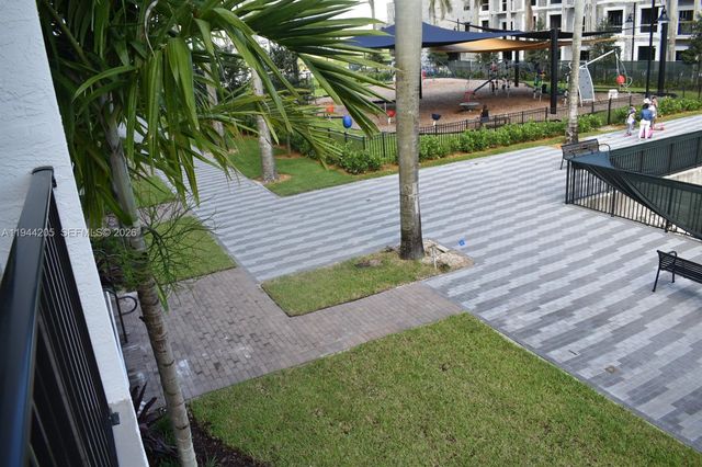 4640 NW 84th Ave 16, Doral, FL 33166