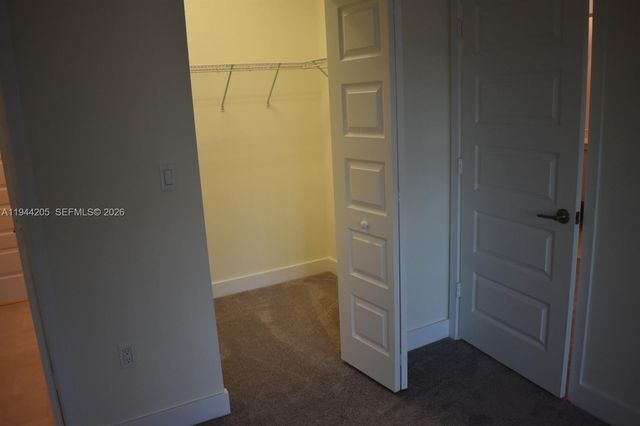 4640 NW 84th Ave 16, Doral, FL 33166