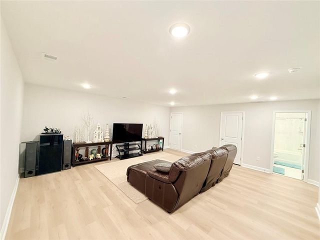 2134 Cloverton Way, Kennesaw, GA 30152